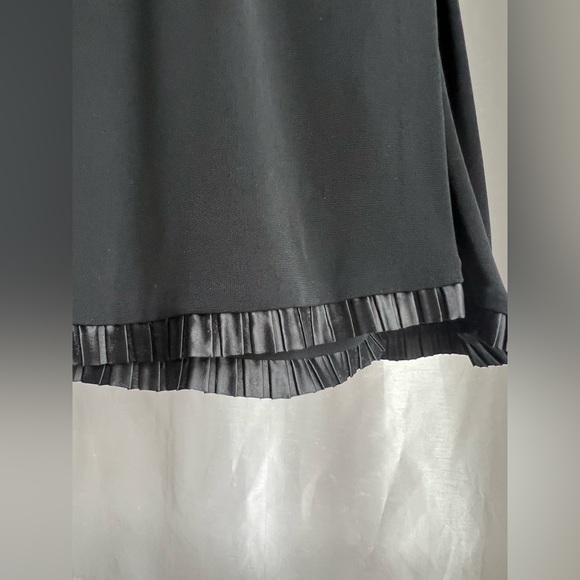 Diane von Furstenberg Iconic Wrap Dress size 8 Black - Picture 10 of 16